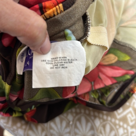 Paradise Bay Plus Floral one Piece Swimsuit Sz 22W - Picture 14 of 14